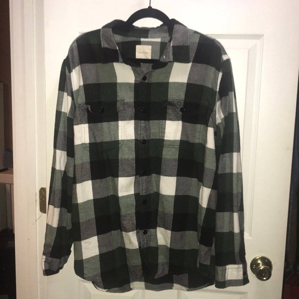 AE flannel button up